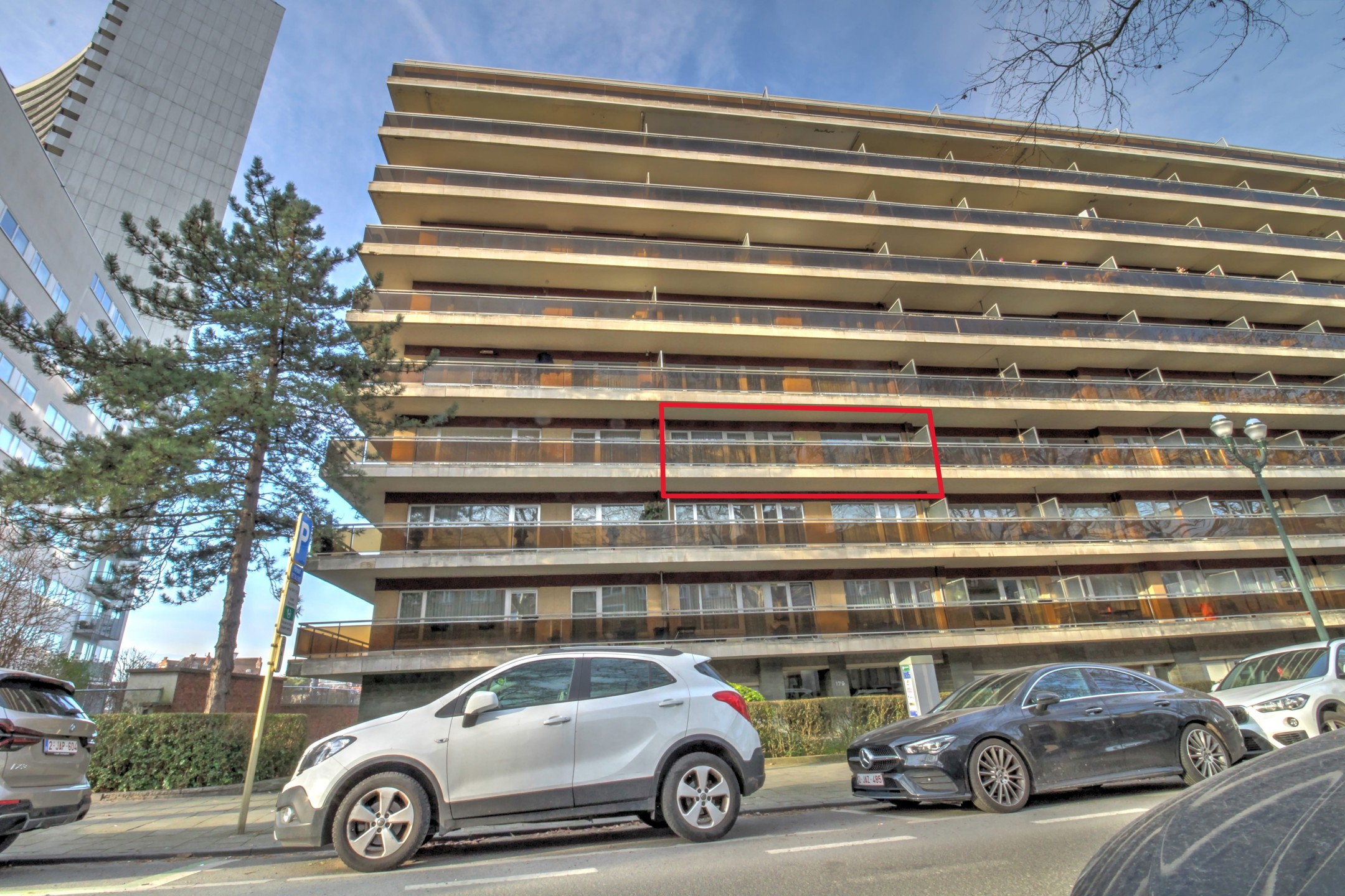 Josaphat/Voltaire : appt une chambre 73m² + terrasse PEB B