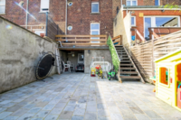 Maison 156 m² : 4 chambres 2 salles d'eau jardin + terrasses