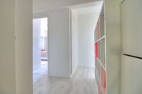 Josaphat/Voltaire: Appartement rénové 113m² PEB B 3 chambres