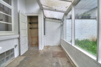 Quartier La Chasse: Appartement RDC avec jardin et cour