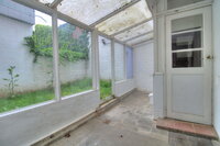 Quartier La Chasse: Appartement RDC avec jardin et cour