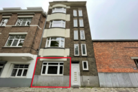 Quartier La Chasse: Appartement RDC avec jardin et cour