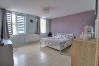 Maison trois façades 193m² : 3/4 chambres avec grand jardin