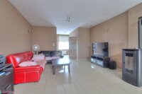 Maison trois façades 193m² : 3/4 chambres avec grand jardin