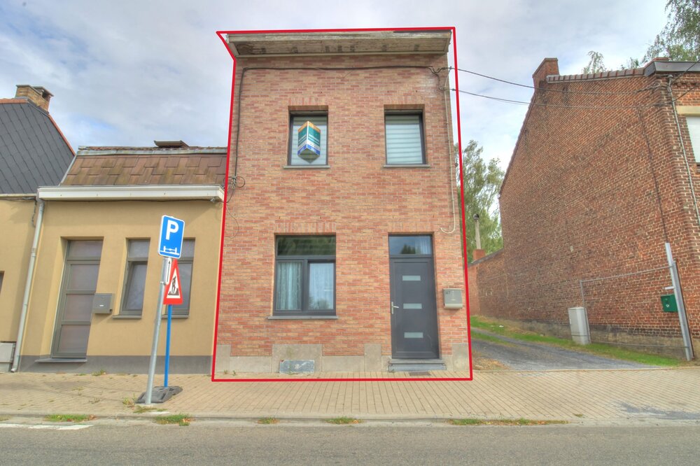 Maison trois façades 193m² : 3/4 chambres avec grand jardin