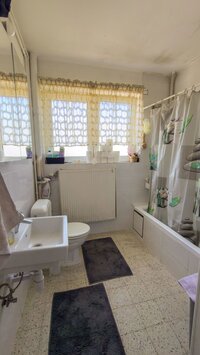 EVERE : Immeuble de rapport de 3 appartements avec jardin